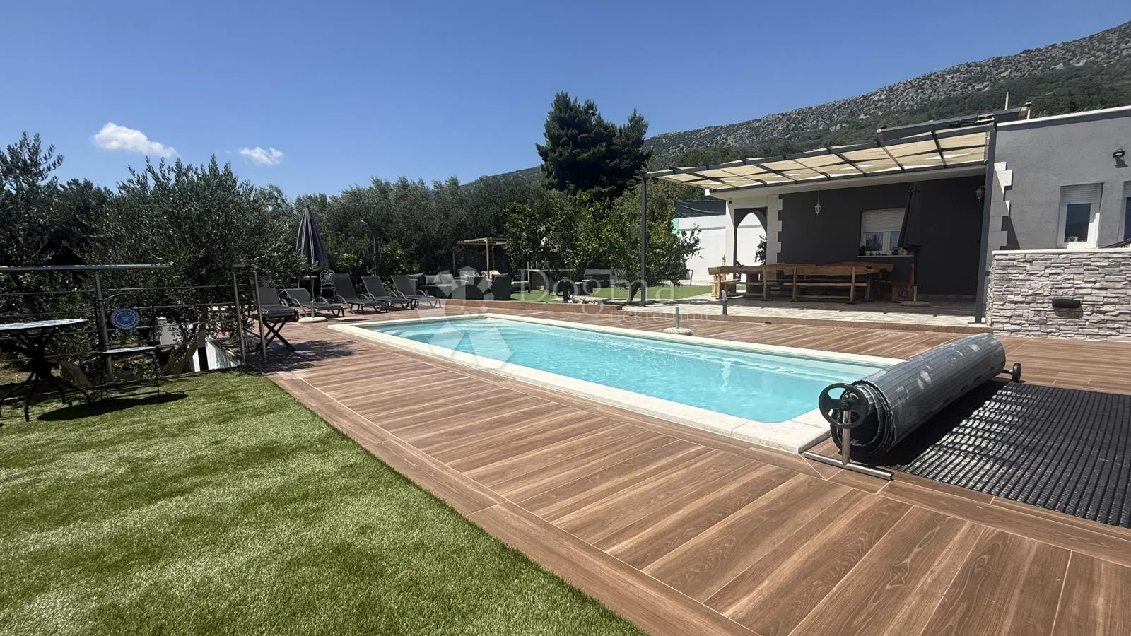 kaštela - vila s bazenom i panoramskim pogledom na more - slika 6