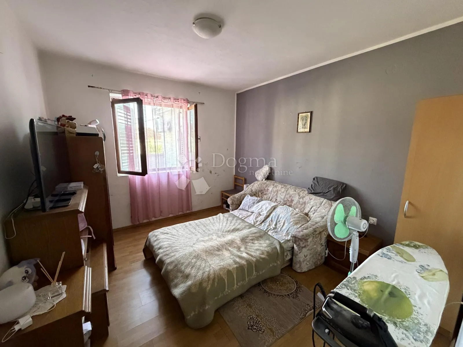benkovac – centar | stan u kući blizu šetališta – odlična prilika! - slika 6