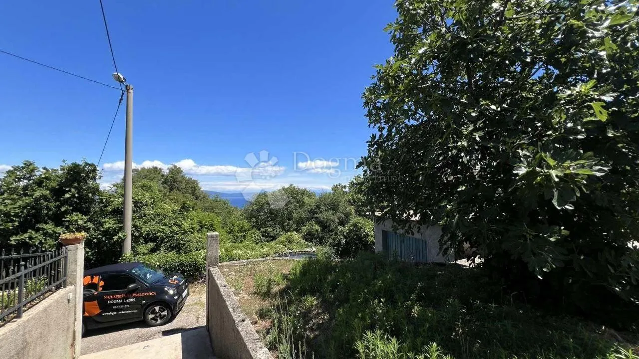 prostrana kuća za adaptaciju sa pogledom na kvarner! - slika 18