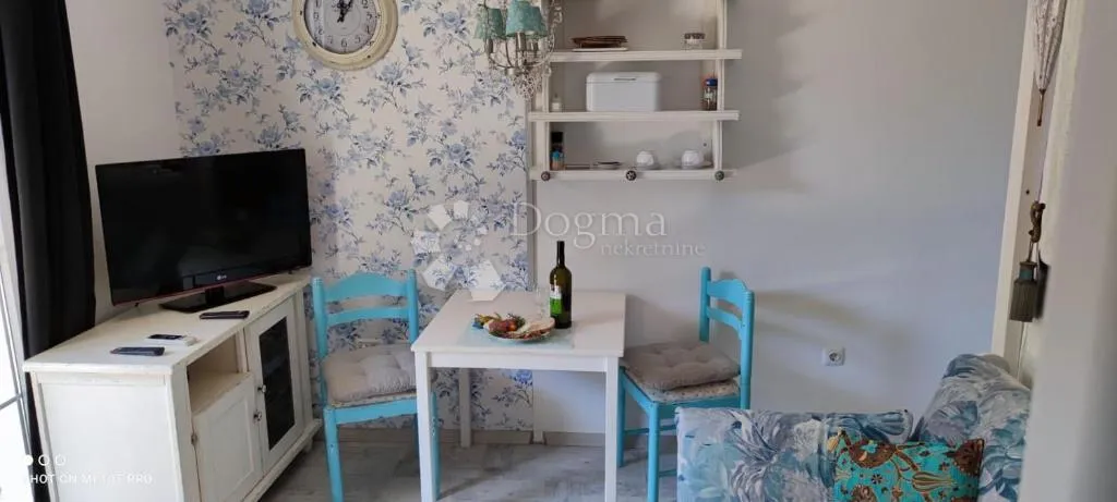 ekskluzivno! apartmanska vila u blizini mora - slika 5
