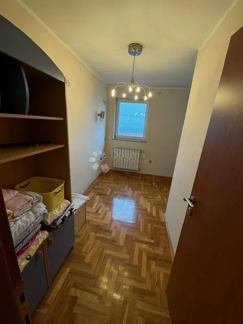 adaptirana kuća u srcu kostrene - idealna za obiteljski život! - slika 13