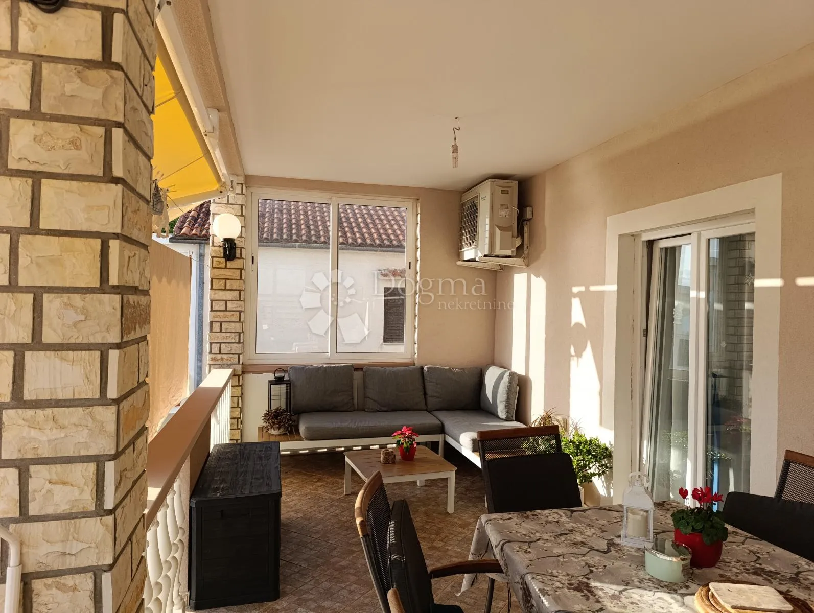 bibinje - apartmanska kuća prvi red do mora - slika 27