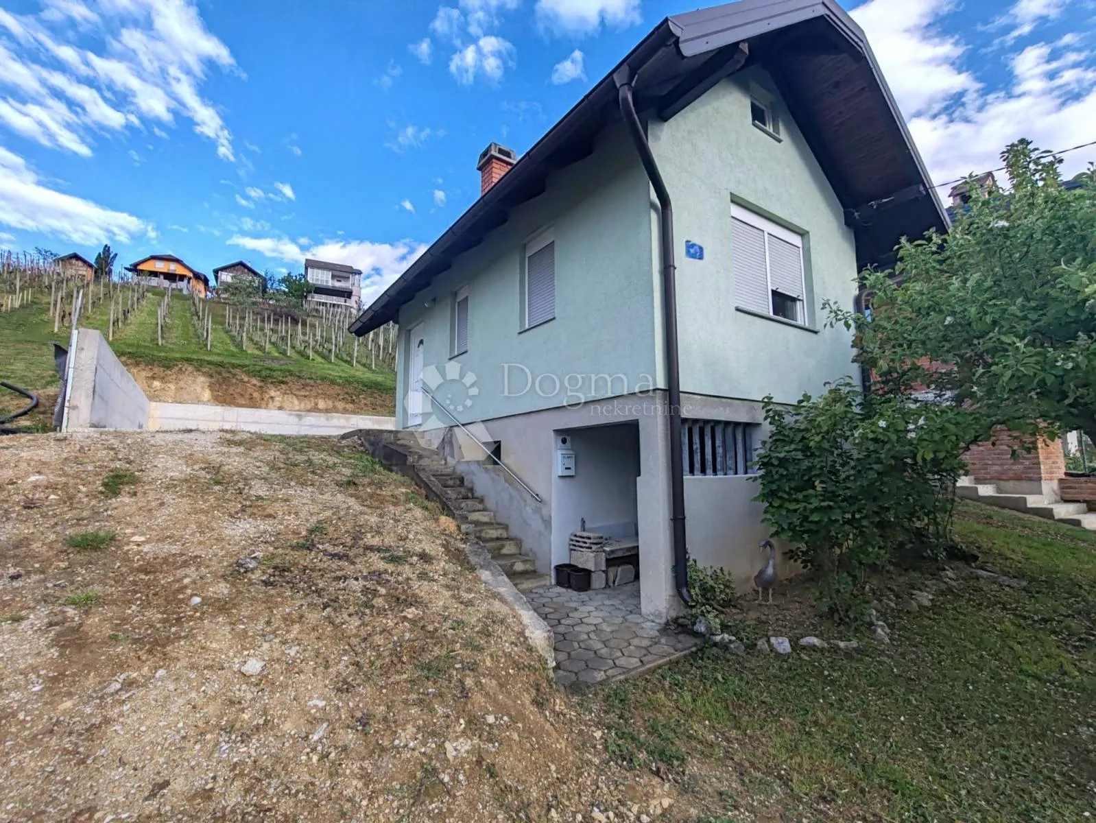 Odlična investicija! Kuća s građevinskom dozvolom i započetom gradnjom – Ivanec