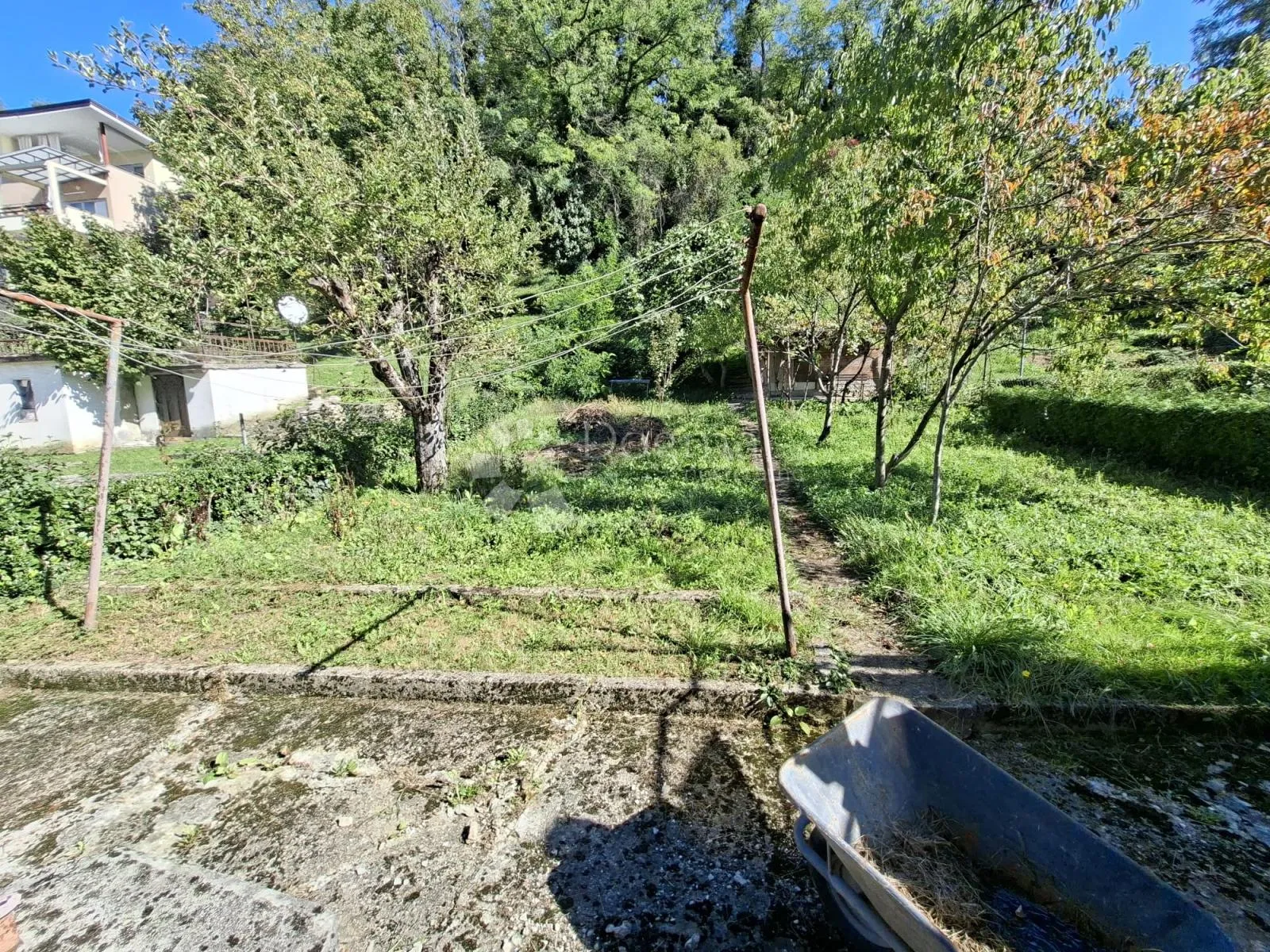 kuća 3 stana kustošija - slika 27