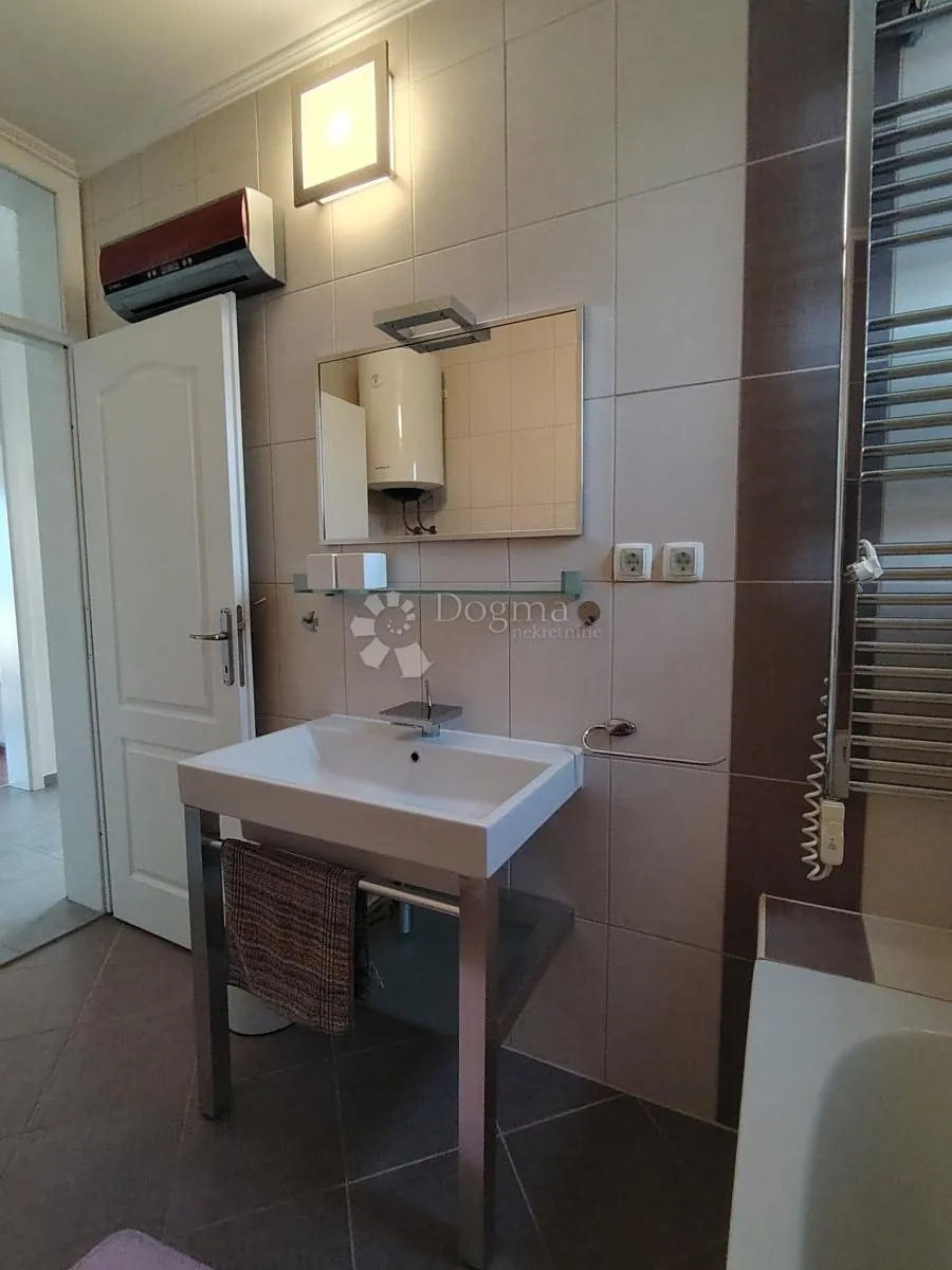 penthouse sa panoramskim pogledom - slika 21