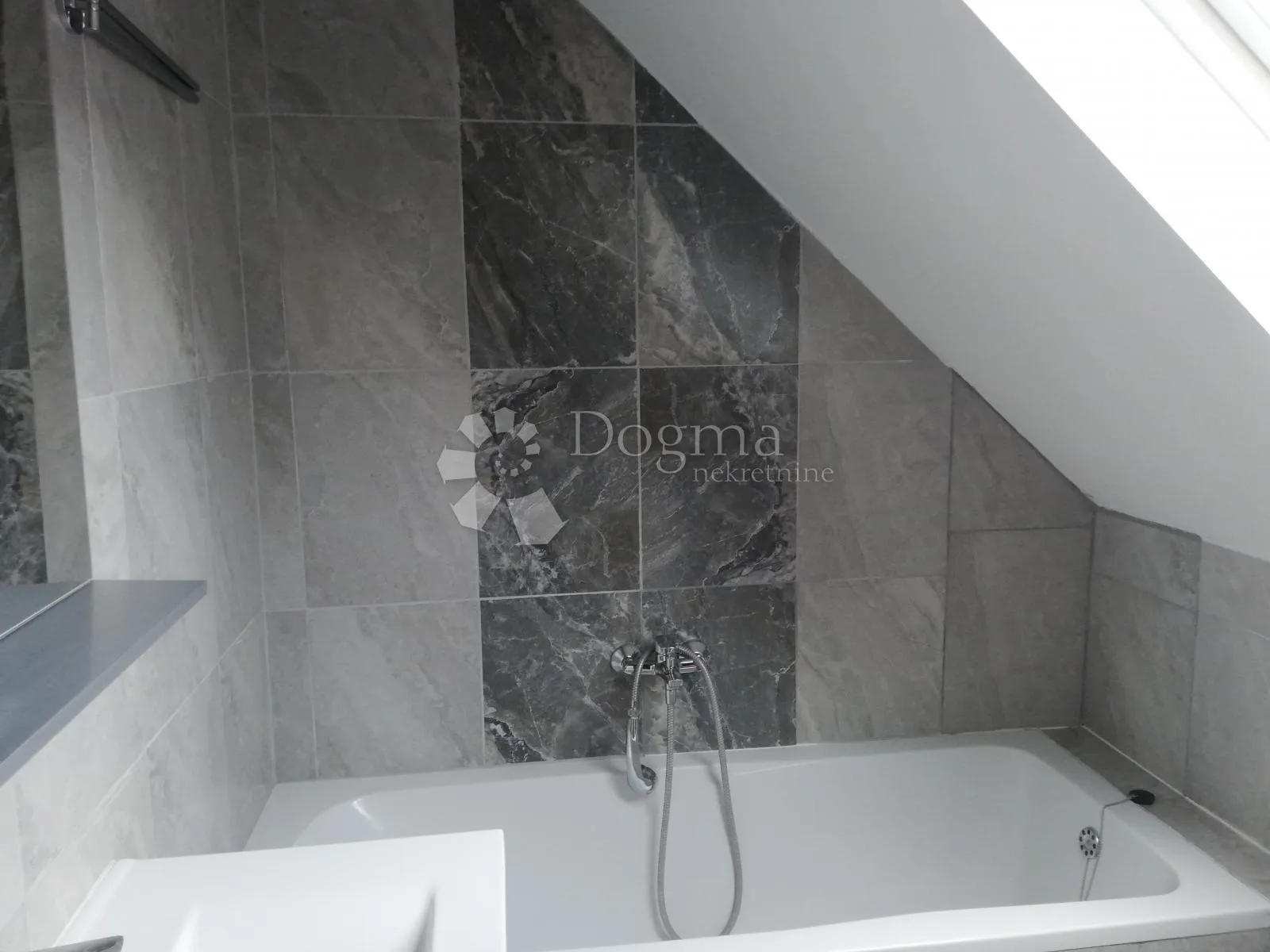 prodaja stana, centar - petrinjska ulica, 83,83m2, 3.kat - slika 6