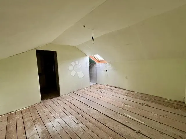 tradicionalna starinska kuća s panoramskim pogledom-rijetka prilika - slika 14