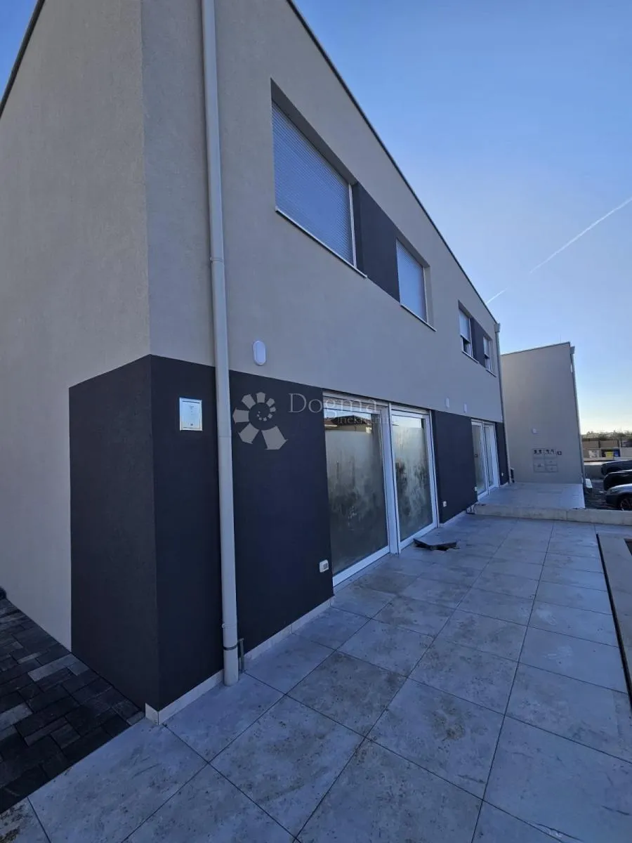 moderna kuća u nizu – vabriga - slika 5