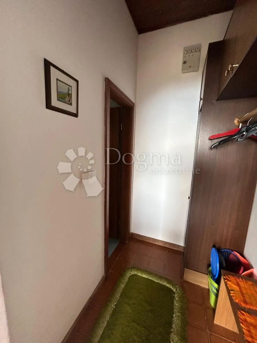 stan idealan za turistički najam - slika 11
