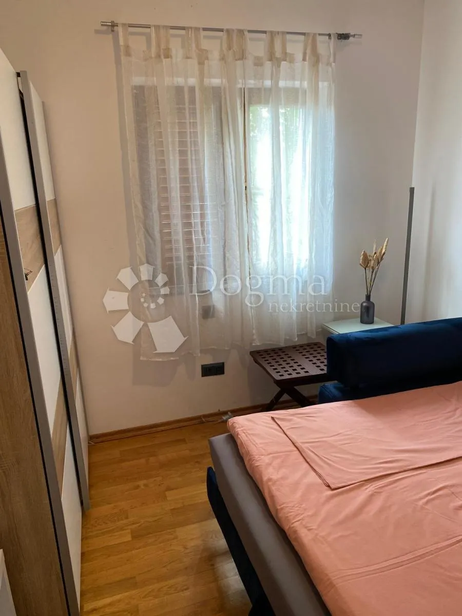 apartman u prizemlju, 2s+db, sa okućnicom i parkingom - slika 10
