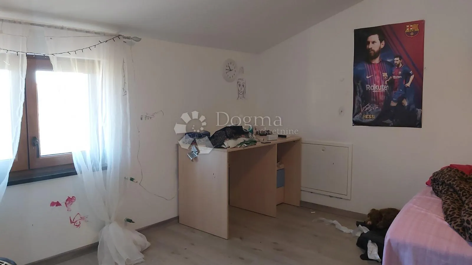 obiteljska kuća u mirnom selu, 5 spavaćih soba - slika 15