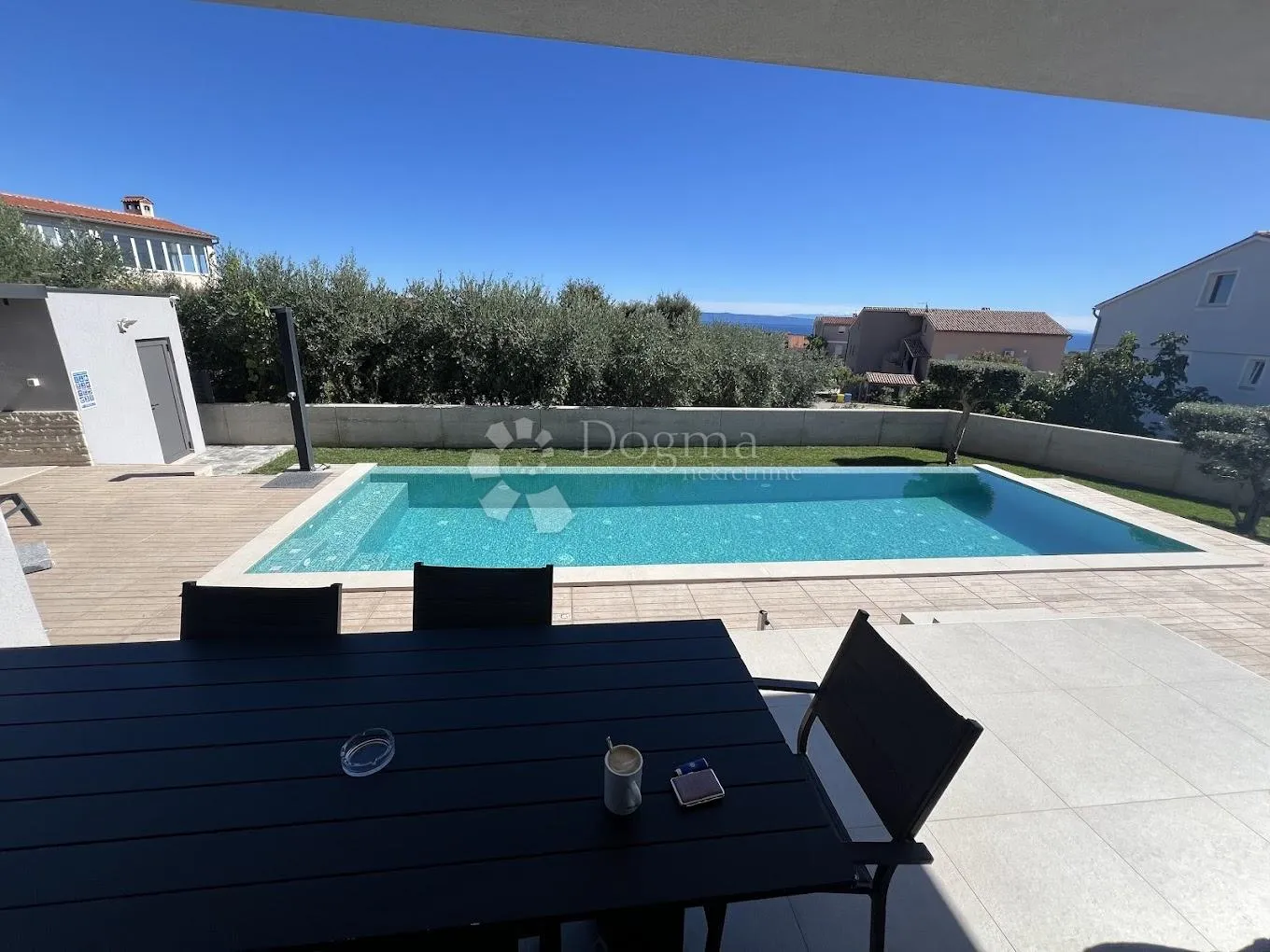 dugoročni najam luksuzne vile s pogledom na more – ližnjan - slika 4