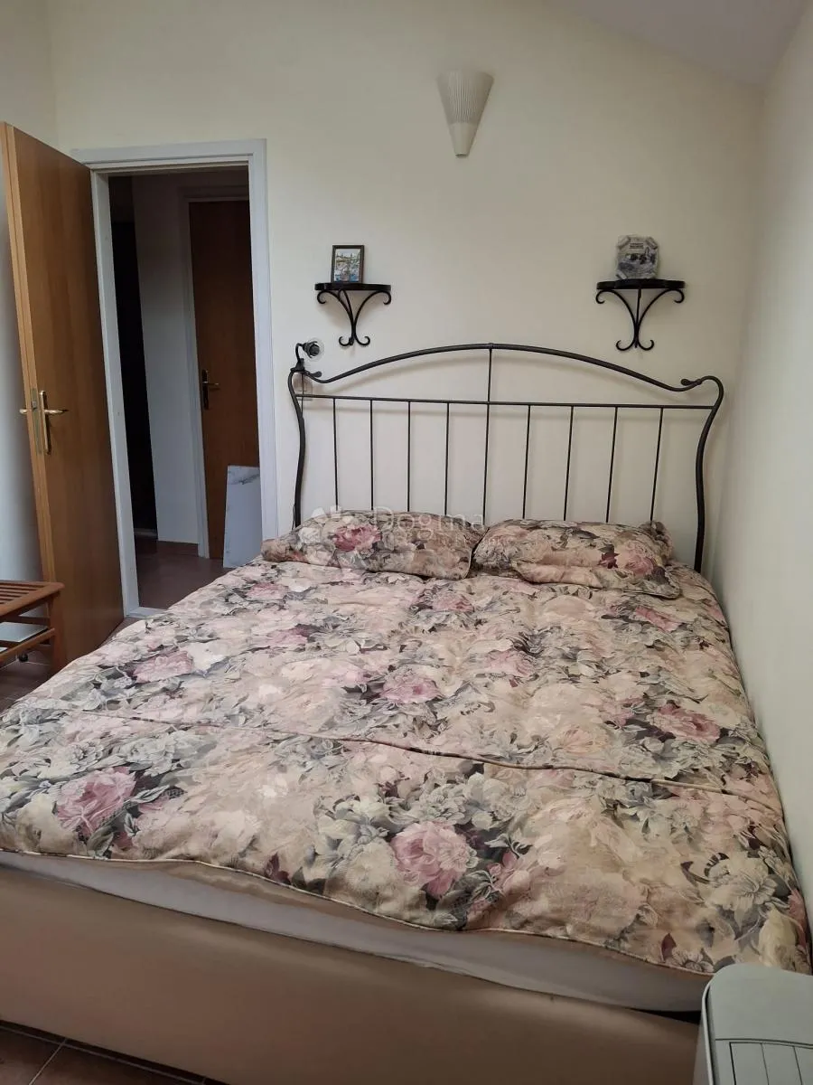 predivna apartmanska kuća podgora - slika 28