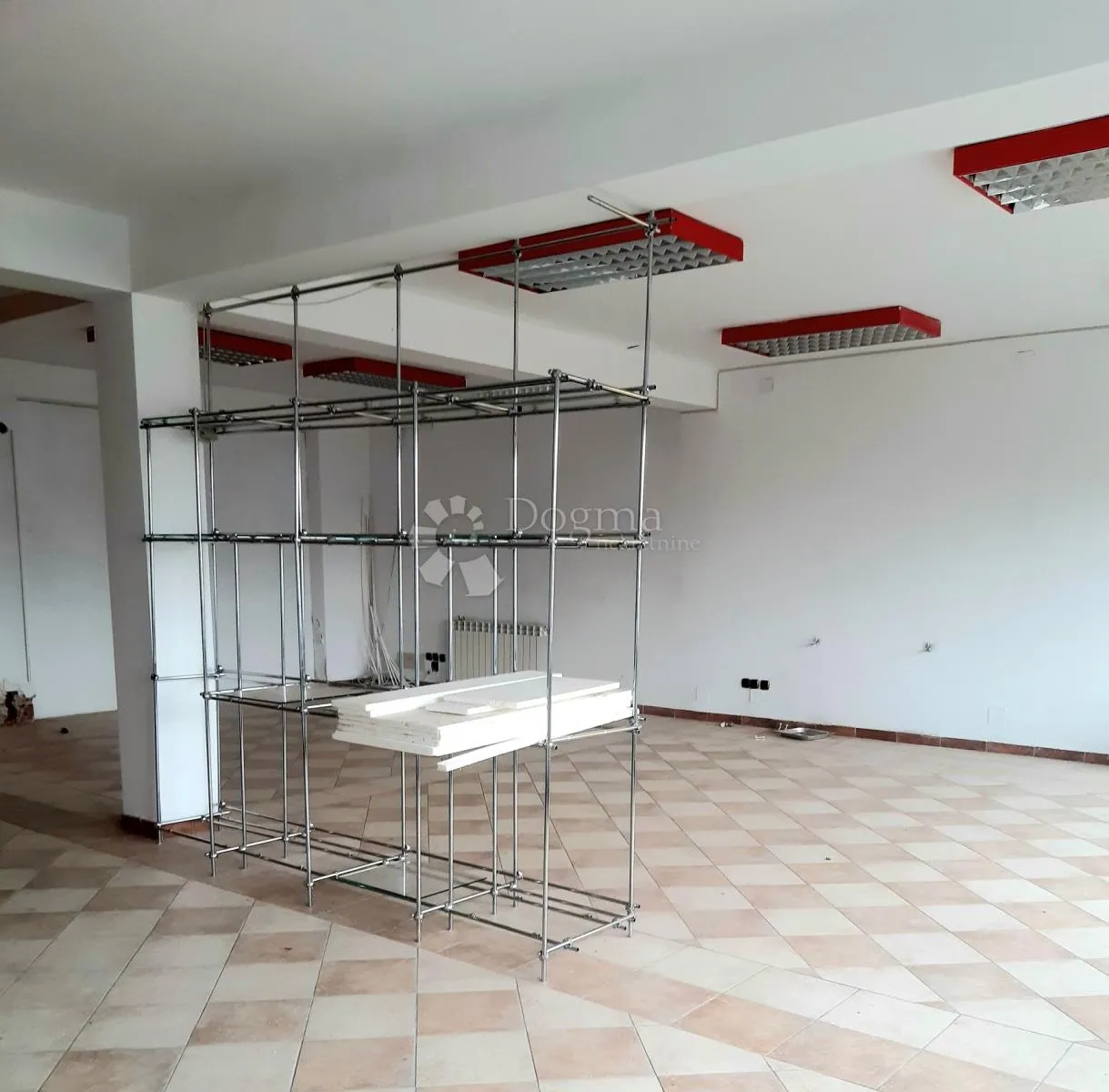 poslovni prostor u centru ogulina - slika 5