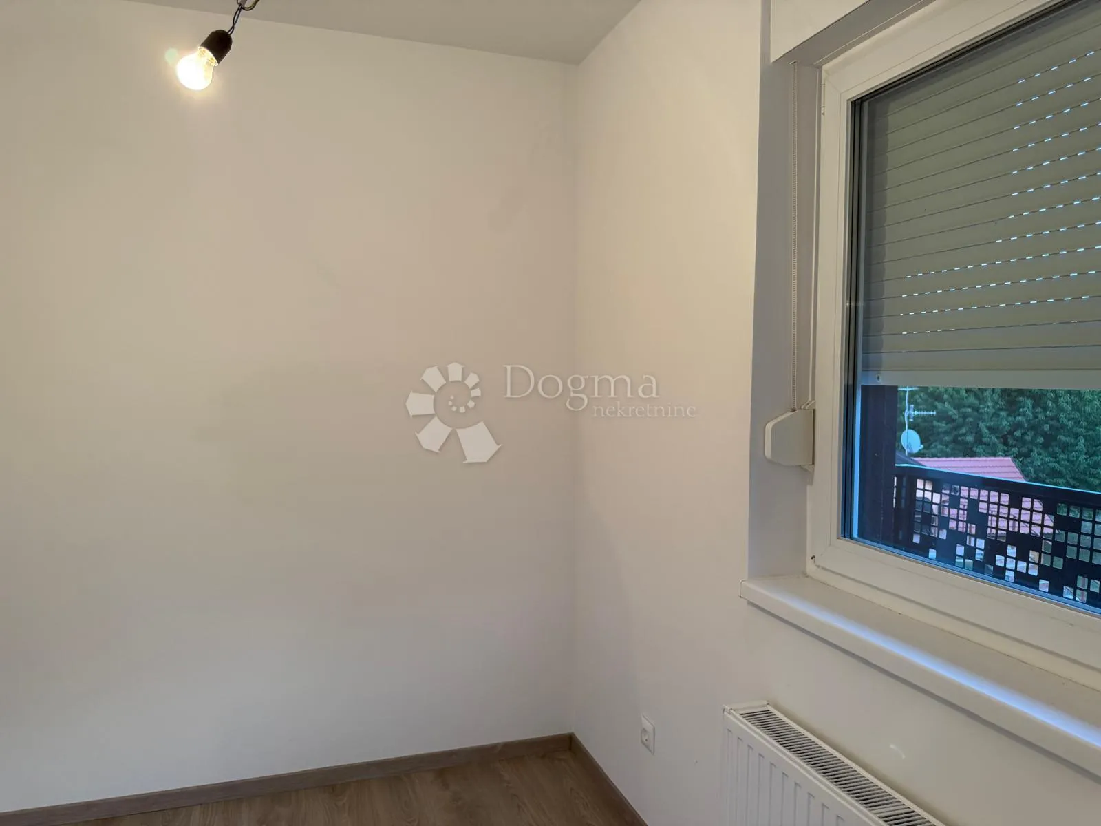 dvosobni stan s dvije loggie i hoby sobom - slika 7