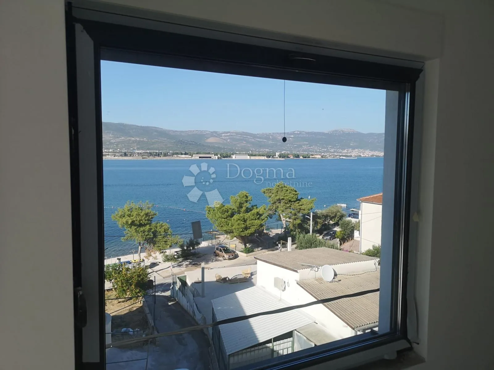 trogir 396m2 kompletni objekt - slika 8