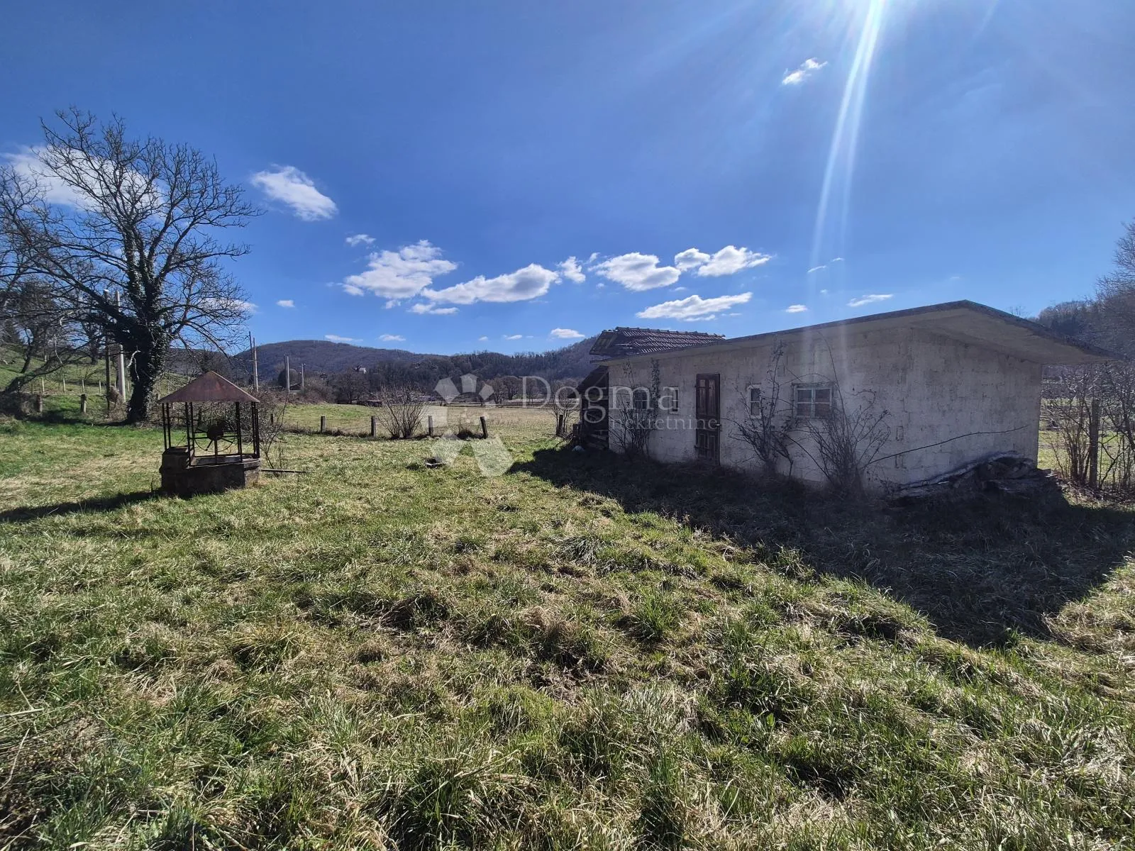kuća u centru mihovljana sa ogromnim podrumom i 3.864m² zemljišta! - slika 35