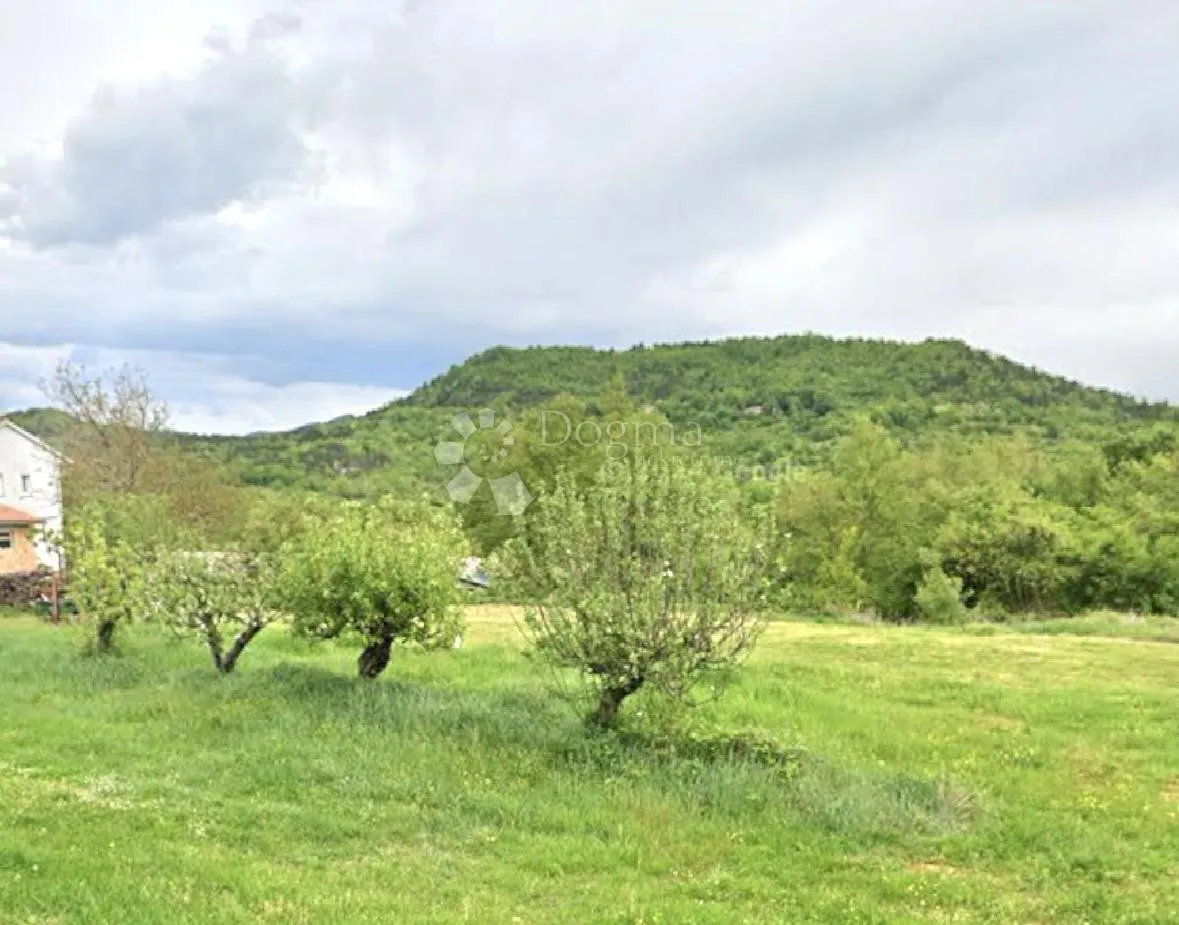 građevna parcela u srcu istre – vaš budući dom u zelenoj oazi - slika 3