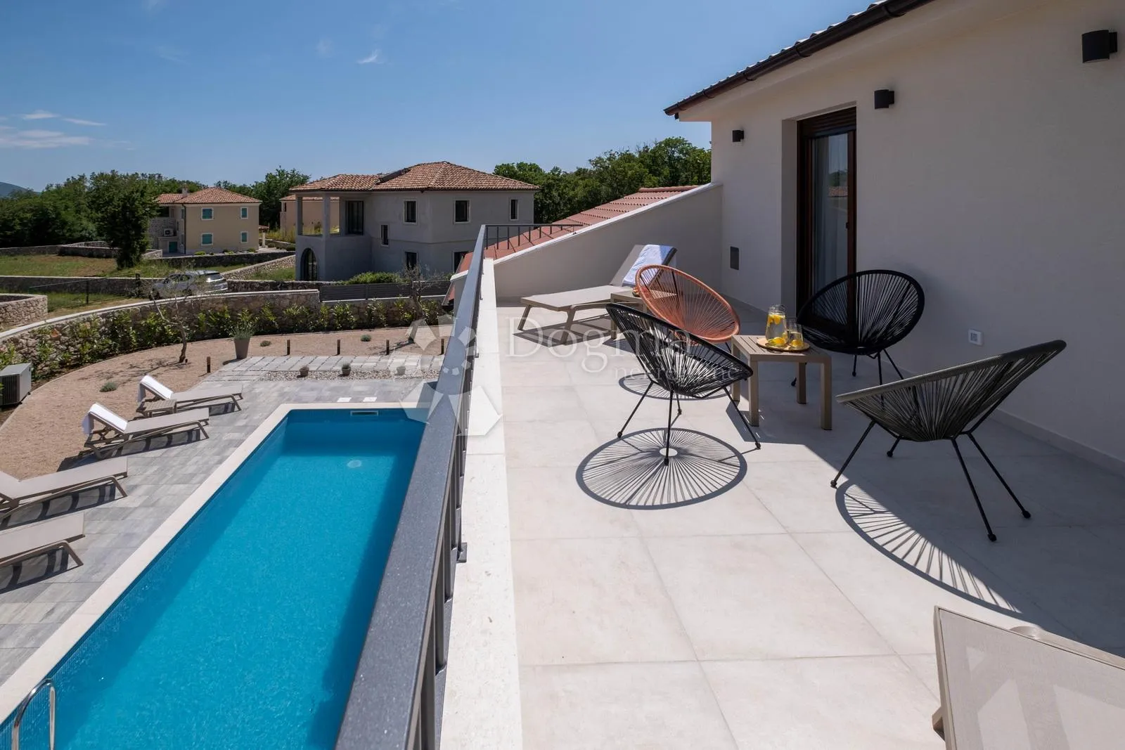 otok krk mirna lokacija - moderna villa - slika 17