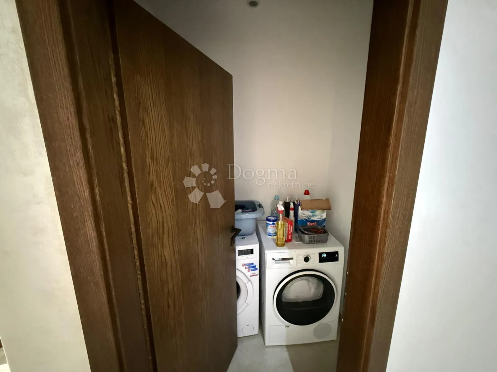 kuća prvi red do mora - slika 18