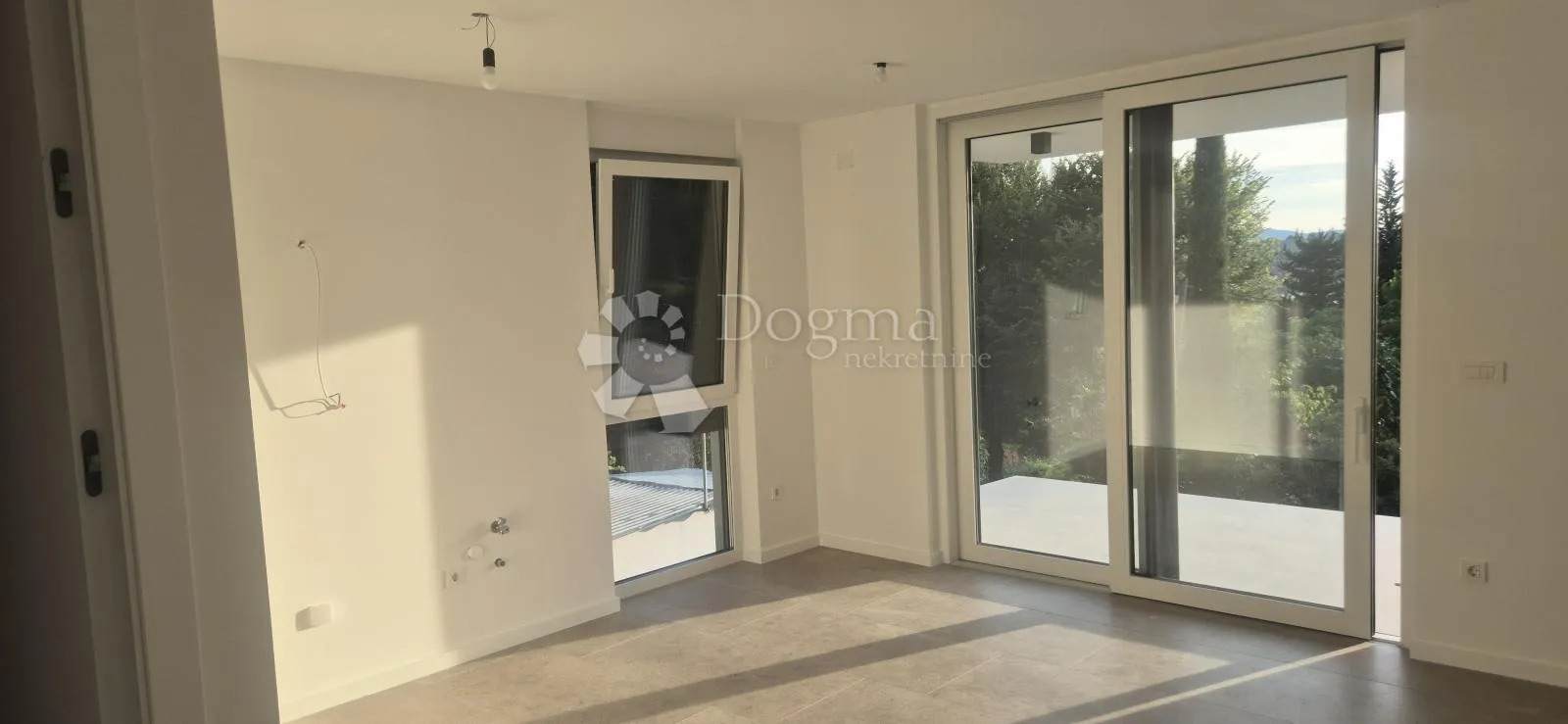 krk, omišalj - predivan apartman u novogradnji samo 150 metara od mora - slika 2