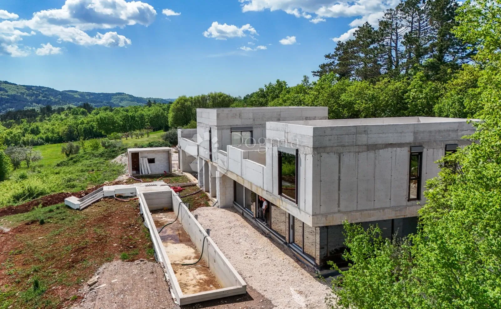 središnja istra, sovinjak, fantastična kuća u izgradnji - slika 20