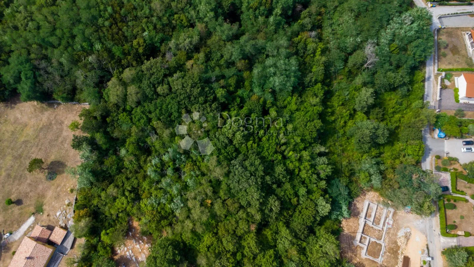 ekskluzivno - labin - presika | atraktivno građevinsko zemljište 3300 m² - slika 2
