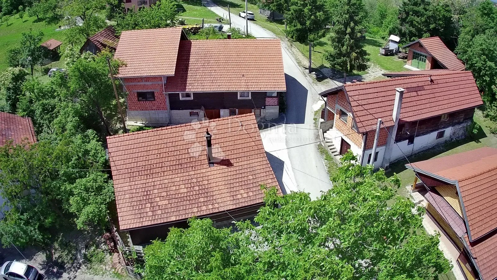 vikend kuća u prirodi nadomak zagreba – mir, šuma i pogled, odmah useljivo - slika 23