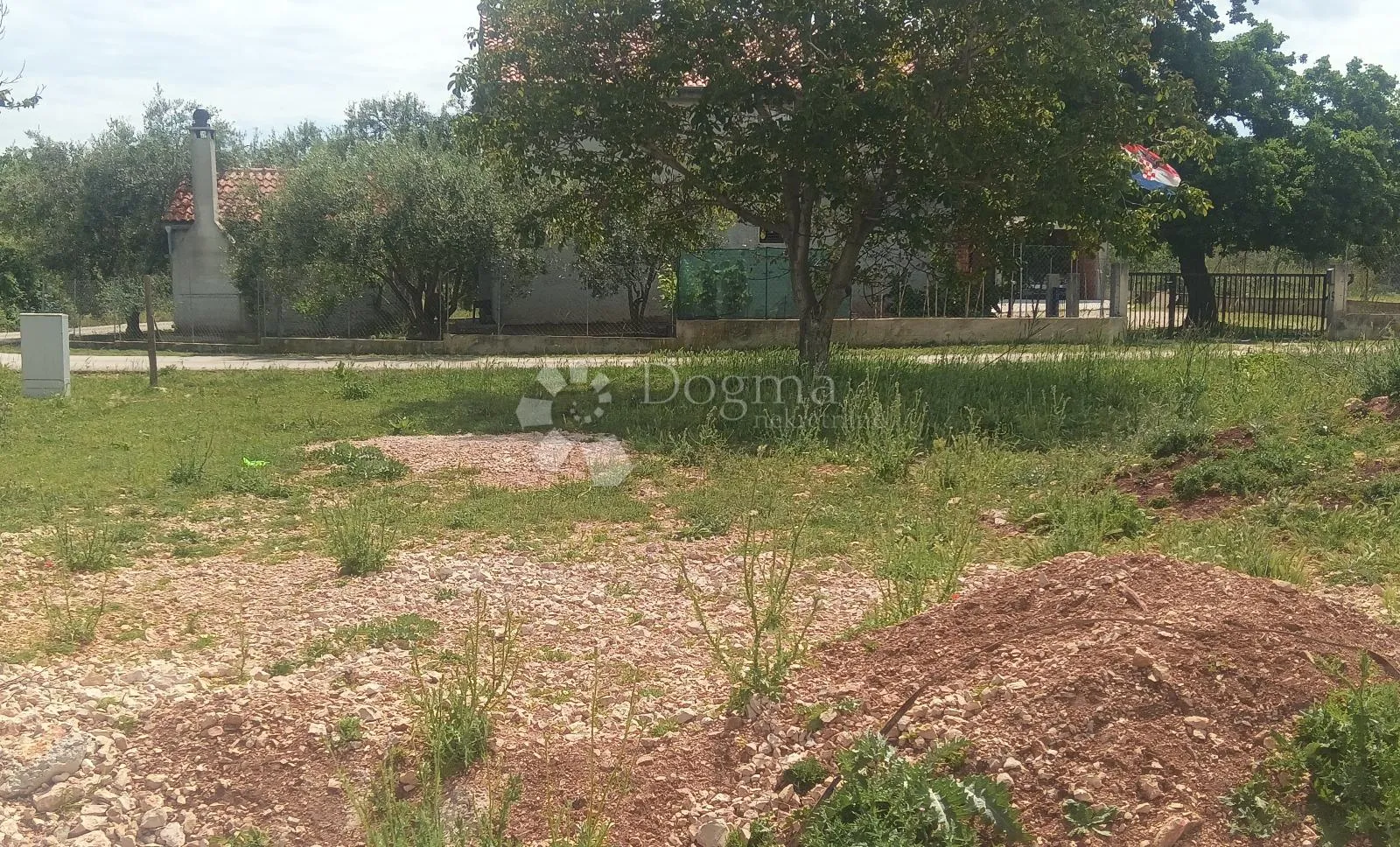 440m2 - prilika za gradnju - slika 2