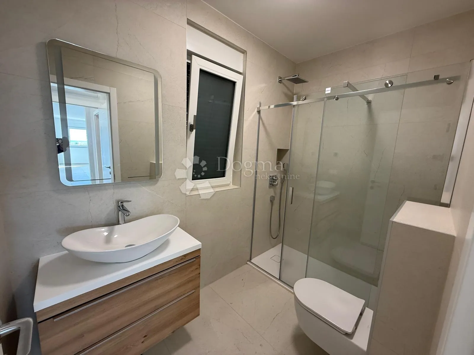 novogradnja apartman s pogledom na more plaža babe - slika 15