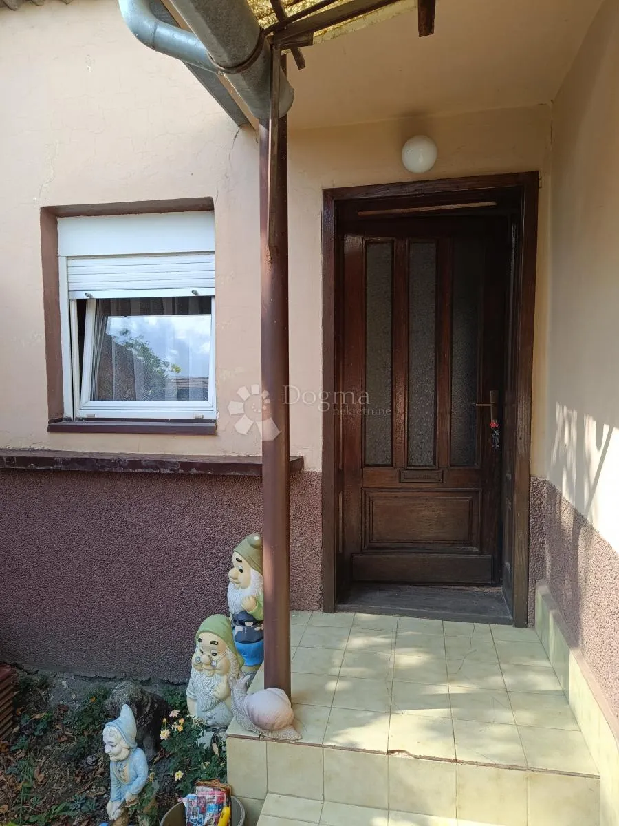 posebna prilika – mala kuća s karakterom u mirnom dijelu osijeka! - slika 6