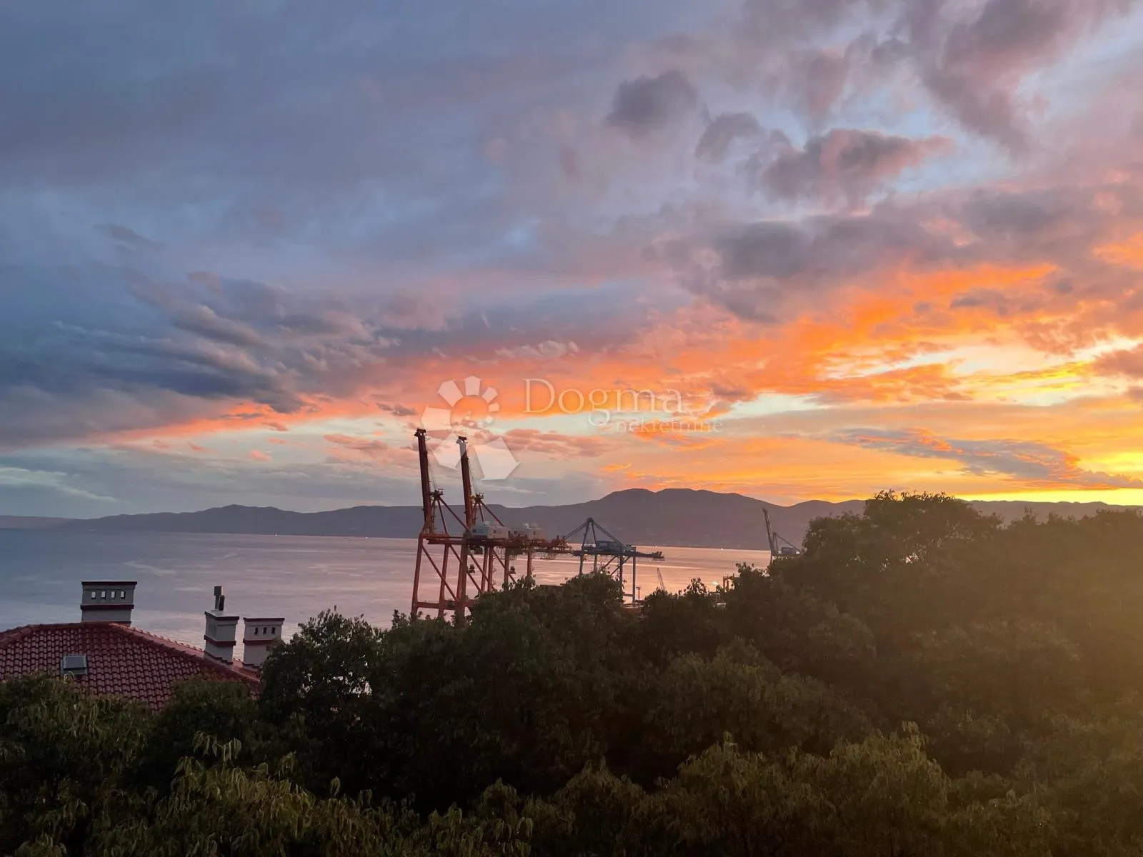 rijeka, pećine najam - slika 21