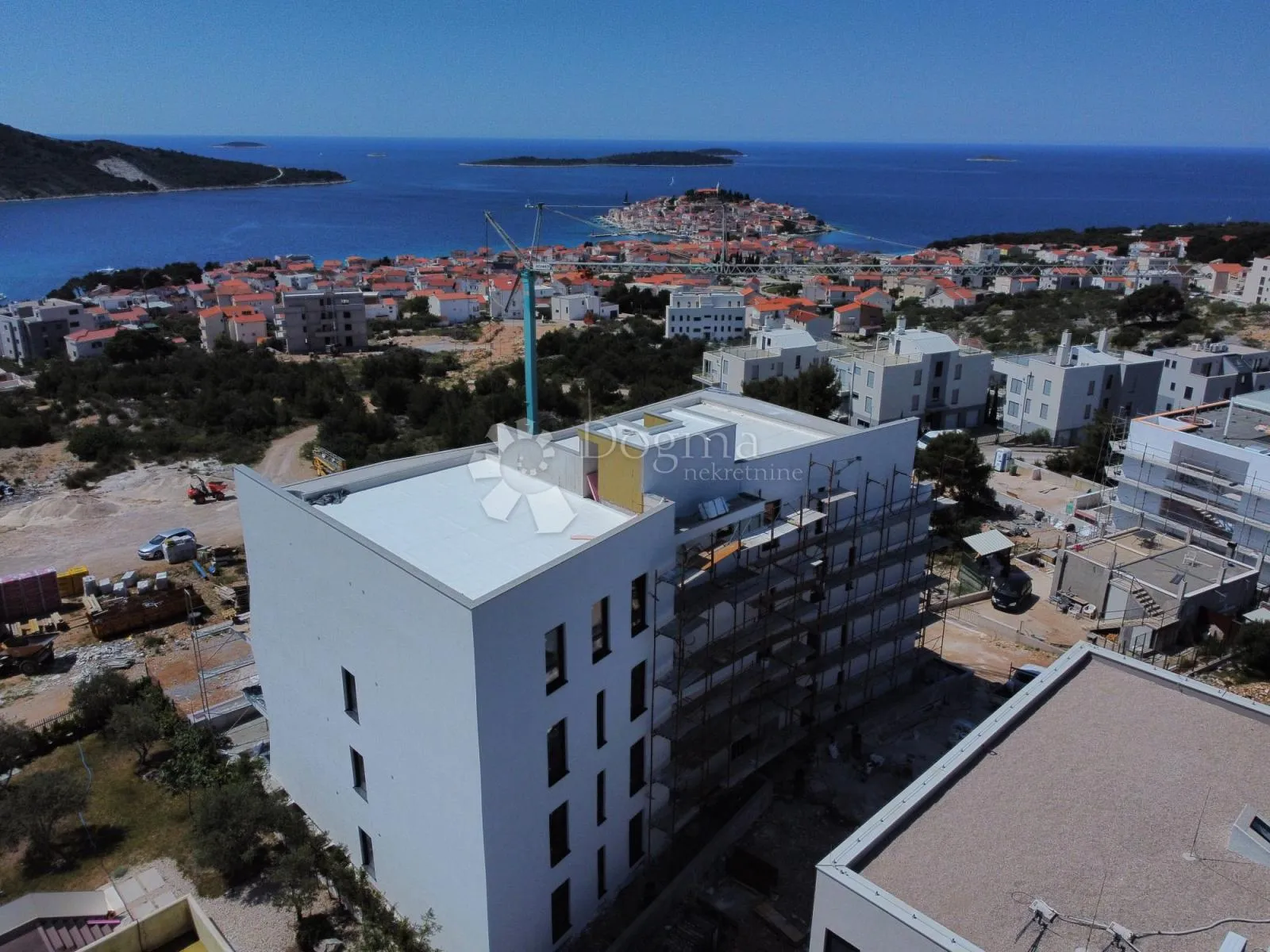 primošten- novogradnja s dizalom, top pogled a1 - slika 3