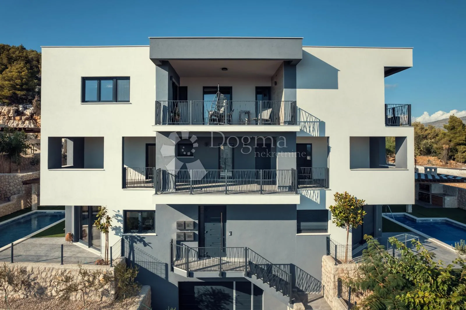 šibenik-ekskluzivni stan s bazenom - slika 8