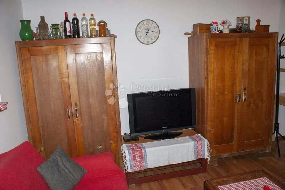 drvena hrastova kuća za dugoročan najam,pogodno za 6-10 osoba - slika 6