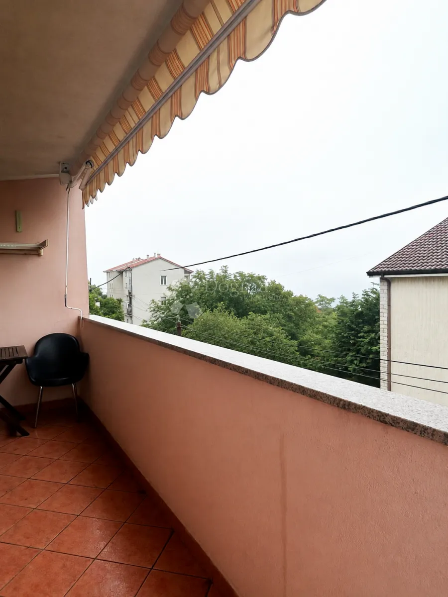 2s+db na drenovi s pogledom na more - slika 11