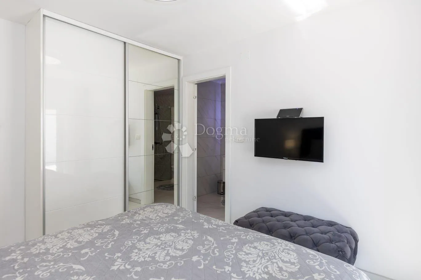 luksuzna novogradnja crikvenica 30m od mora - slika 36