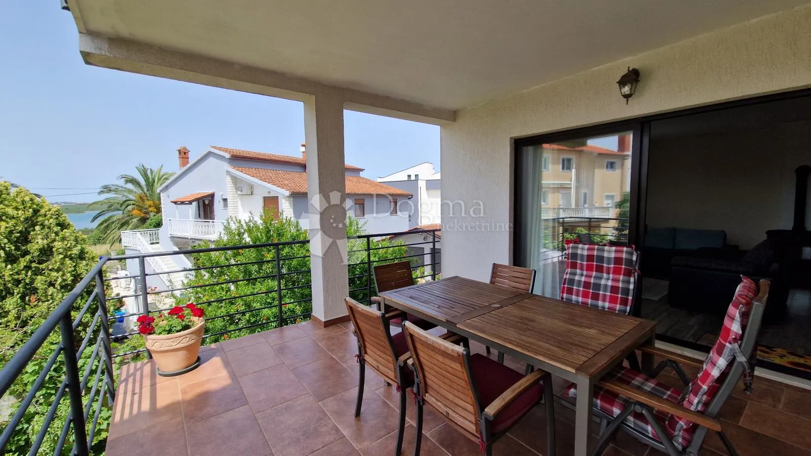 nova kuća u medulinu s 4 apartmana - 170m od mora - slika 36