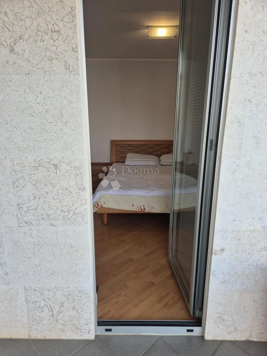 zambratija, stan sa dvije spavaće sobe - slika 18