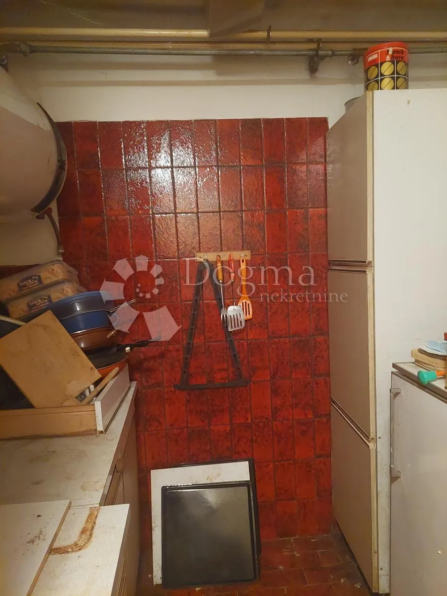 kuća sa velikim potencijalom - slika 61