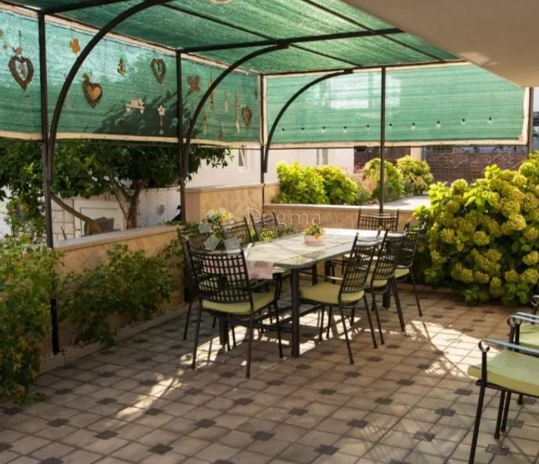 stupin čeline - rogoznica - apartman 100 metara do mora - slika 9
