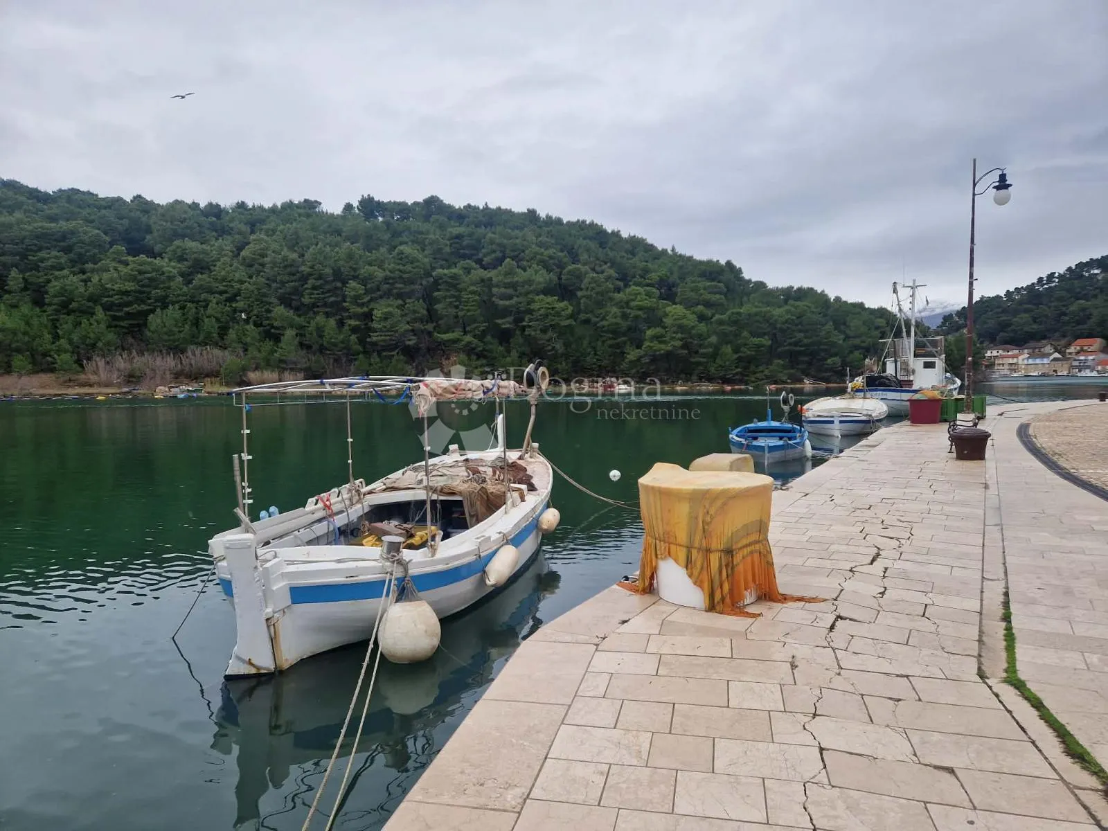 građevinsko zemljište uz more - novigrad - slika 5