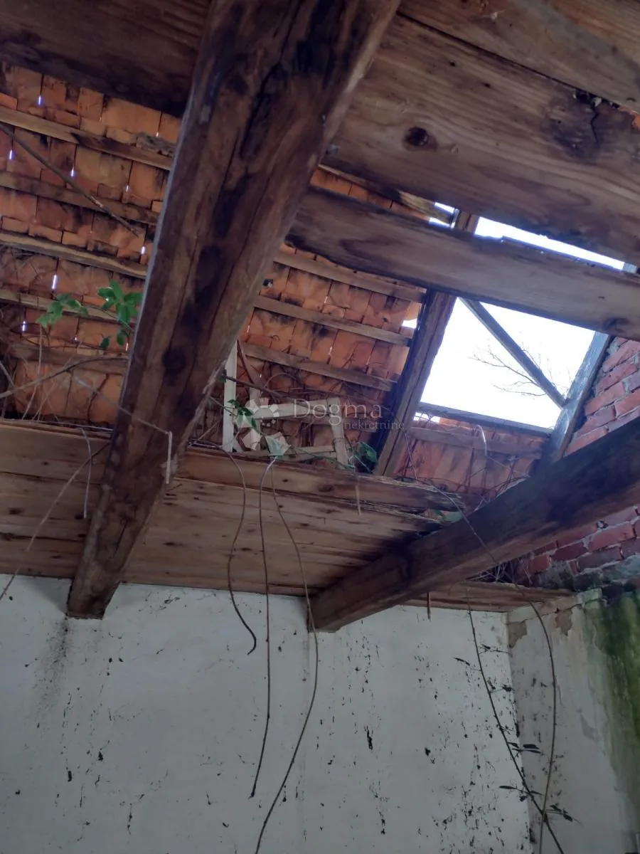 1690m2 građeviskog, 6.7ha poljoprivrednog - slika 2