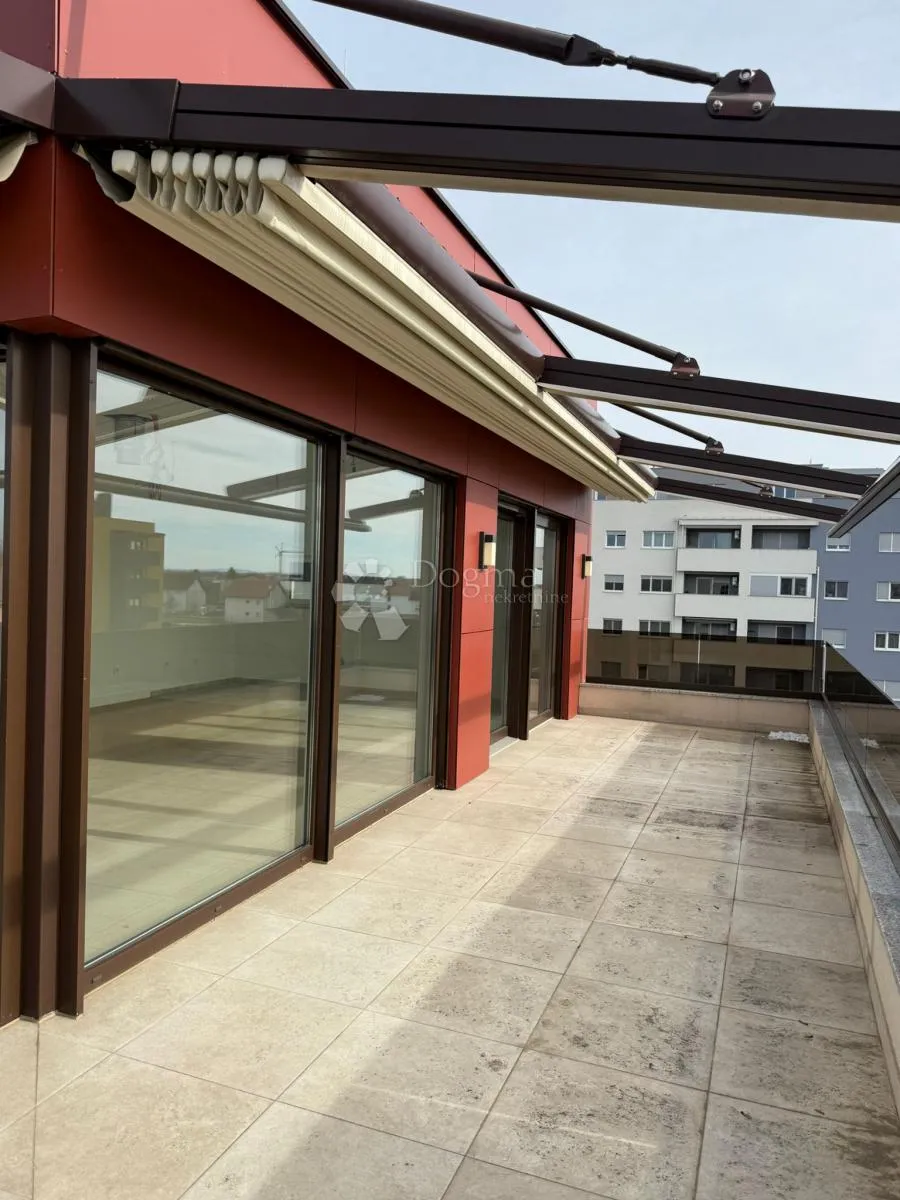 luksuzan dvoetazni penthouse s liftom u velikoj gorici - slika 7