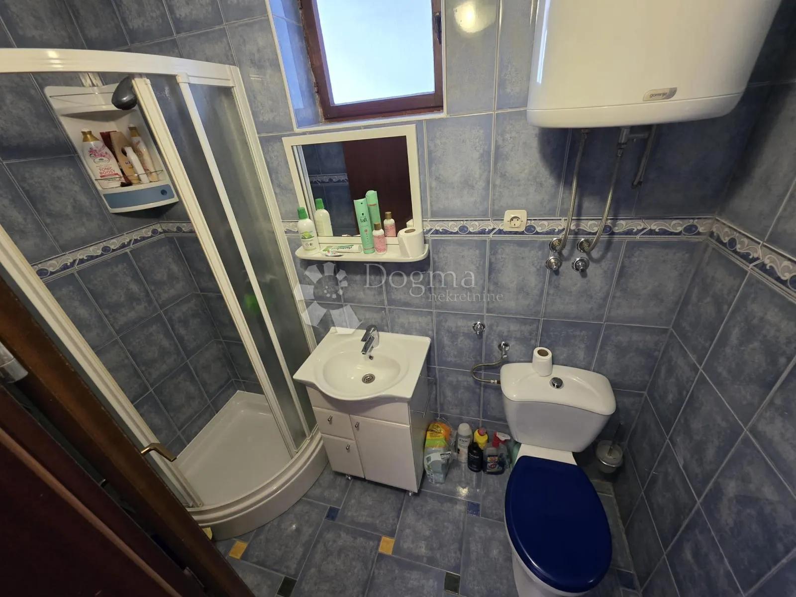 brodarica- kuća s predivnim pogledom! - slika 10