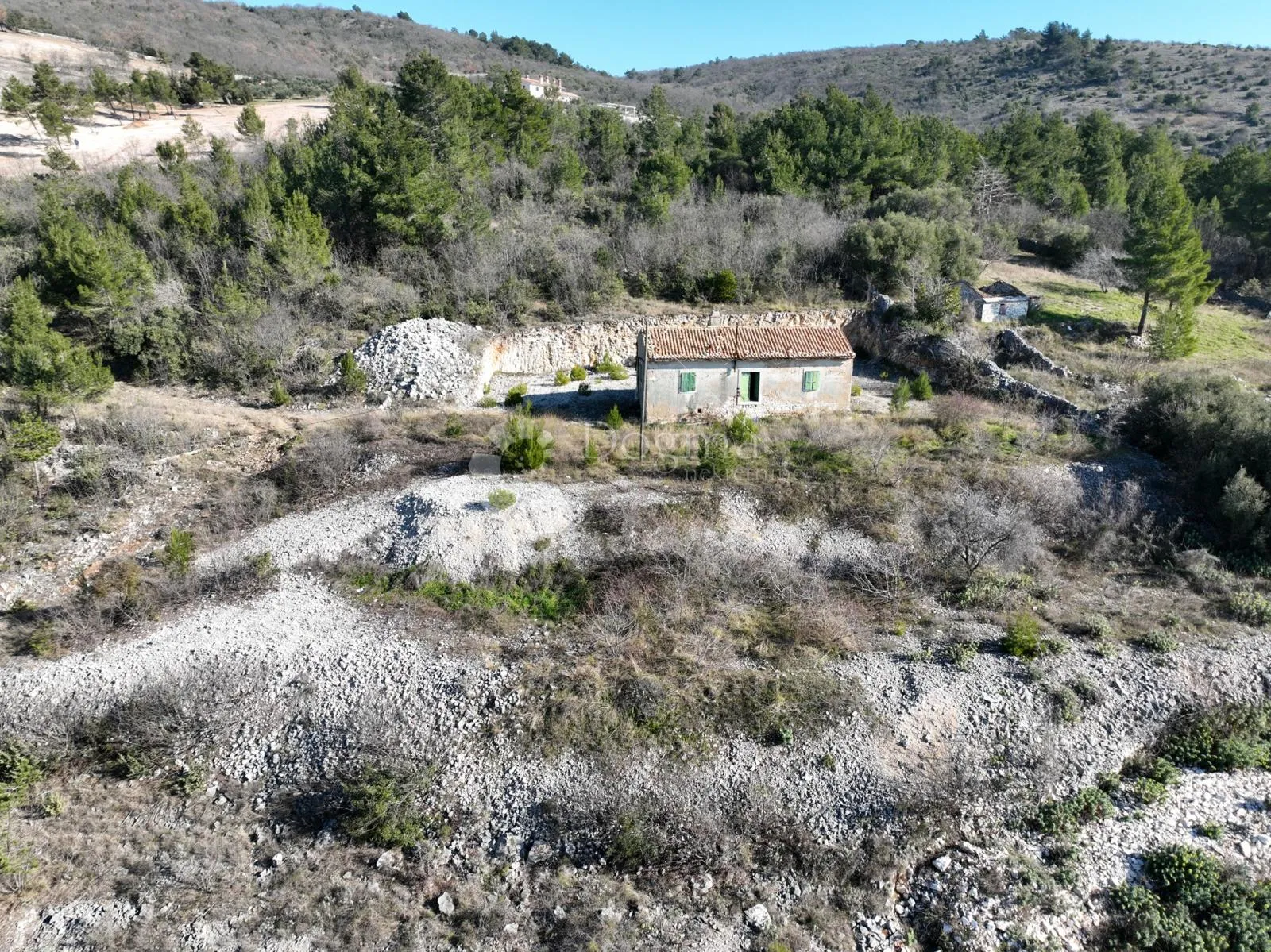 unikatno zemljište s predivnim pogledom na more - slika 7