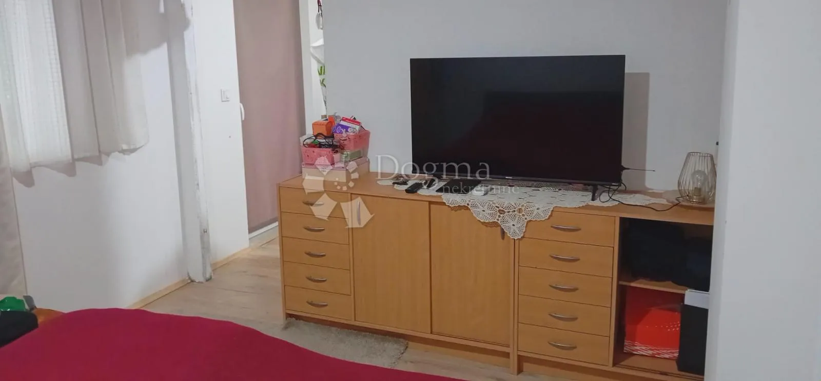 kuća kod zaprešića 6 soba namještena - slika 6