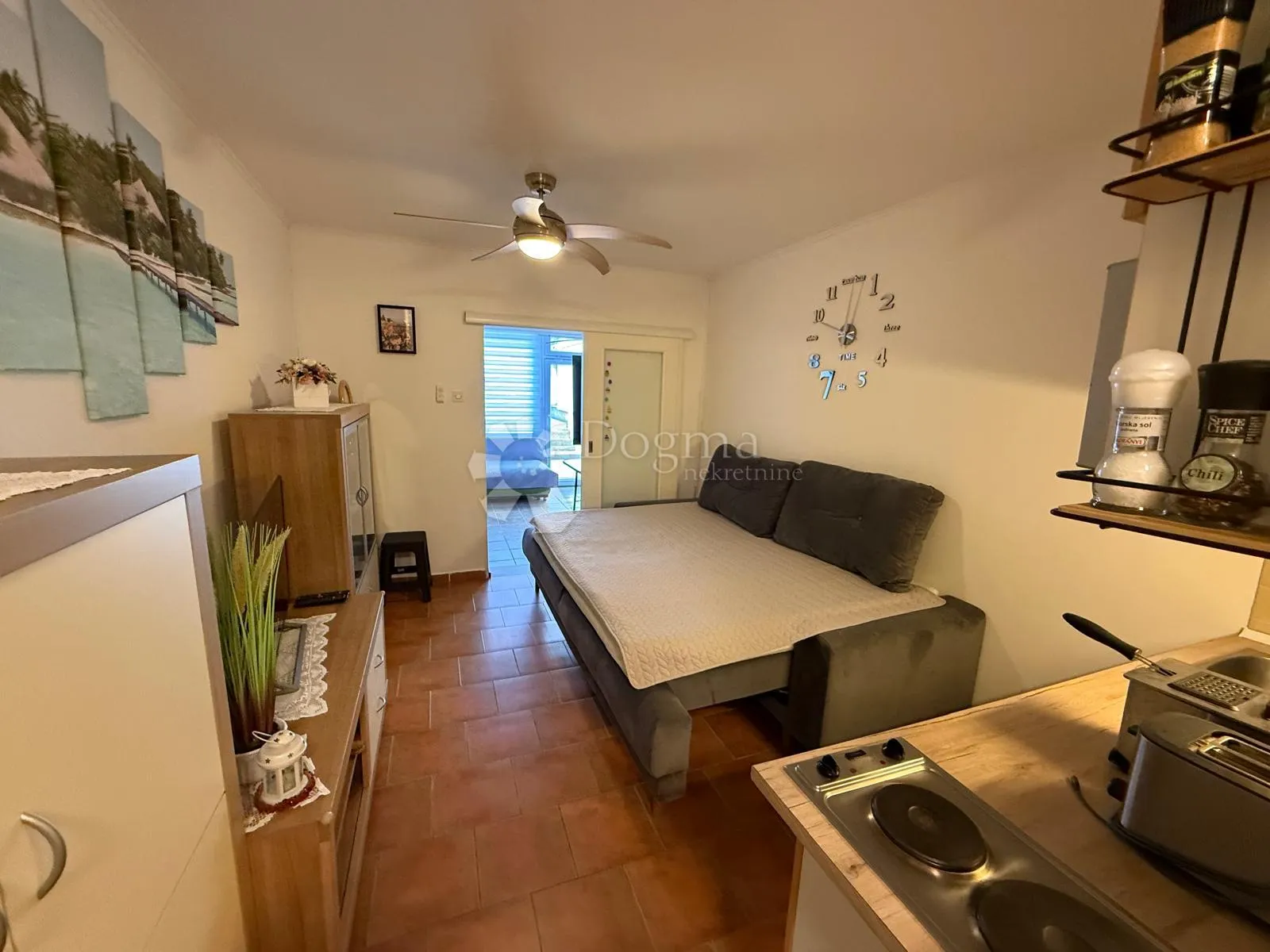 apartman u prizemlju s velikom terasom - slika 6