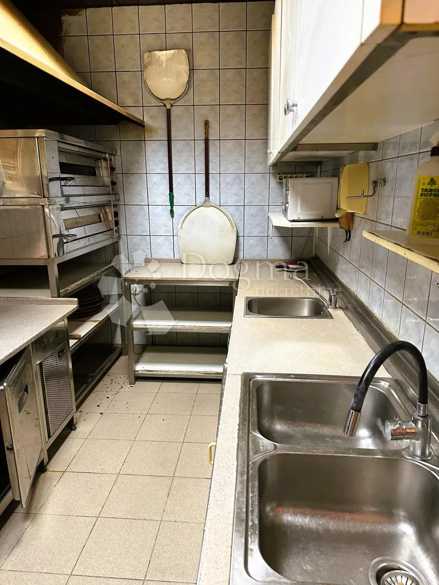 uhodana pizzeria s caffe barom u prelogu - slika 18