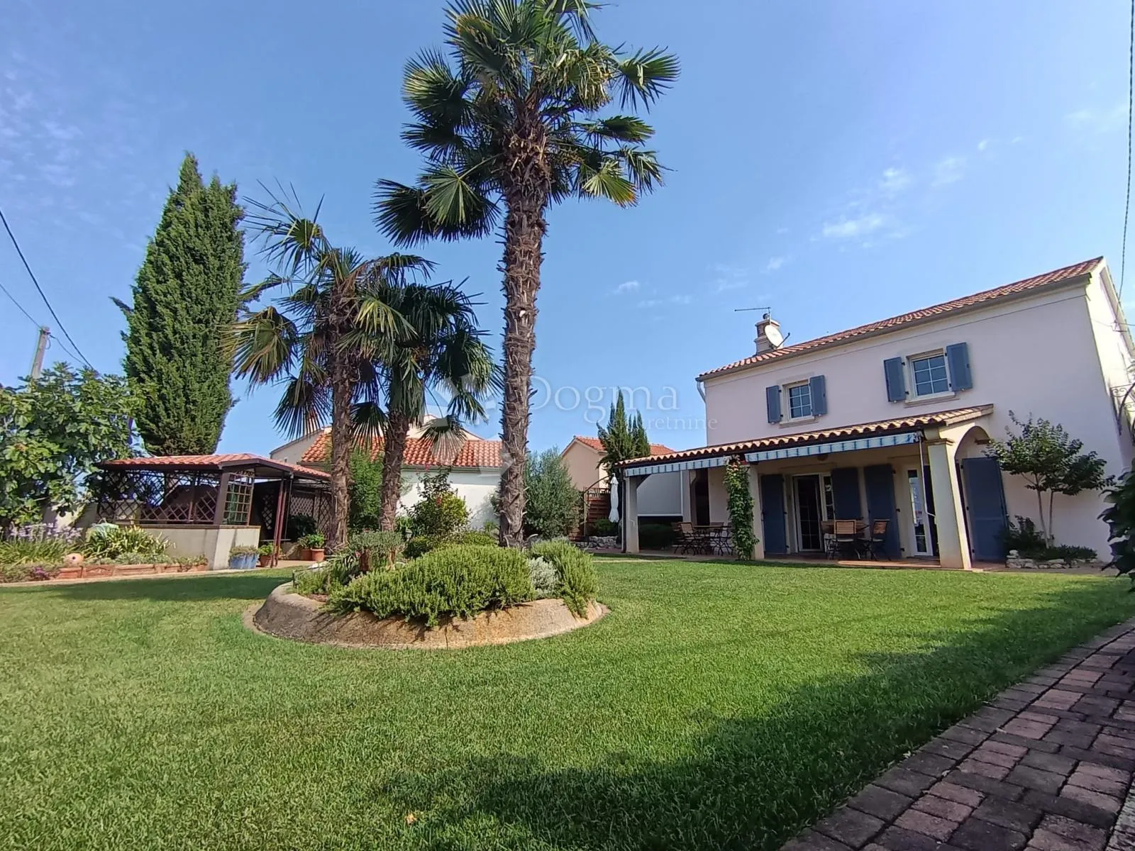 malinska - samostojeća kuća s garažom - slika 26